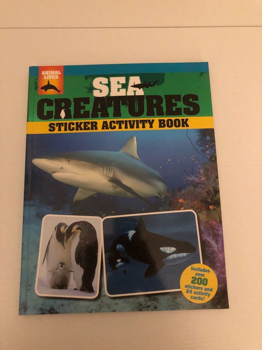 SEA CREATURES STICKER ACTIVITY BOOK (ANIMAL LIVES) By Morgan & Phan New
